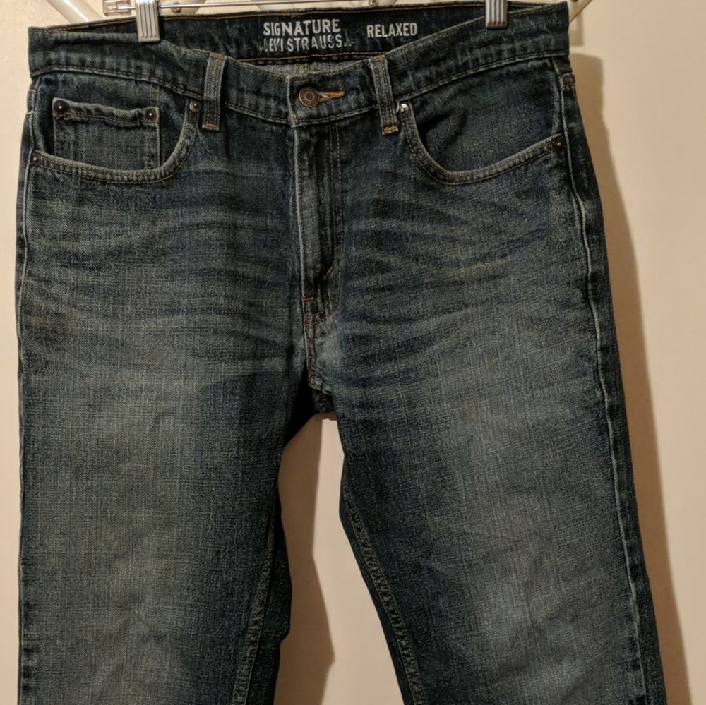 Levi & Stratuss Jeans